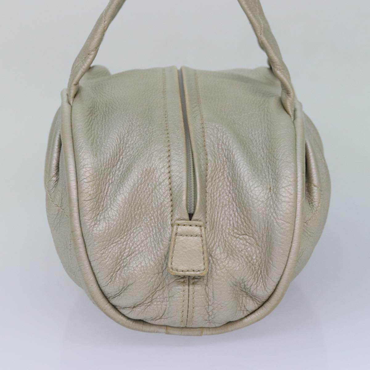 Chanel Matelassé Grey Leather Handbag (Pre-Owned) Size ONE SIZE - 10 Thumbnail