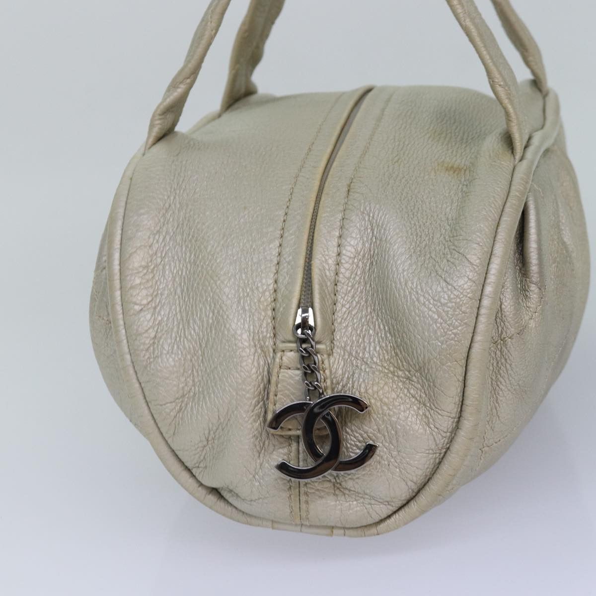 Chanel Matelassé Grey Leather Handbag (Pre-Owned) Size ONE SIZE - 9 Thumbnail