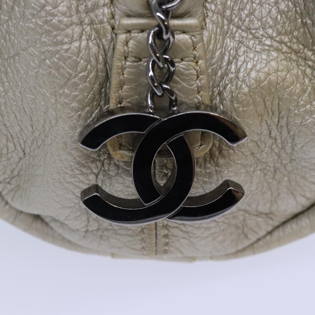 Chanel Matelassé Grey Leather Handbag (Pre-Owned) Size ONE SIZE - 17 Thumbnail