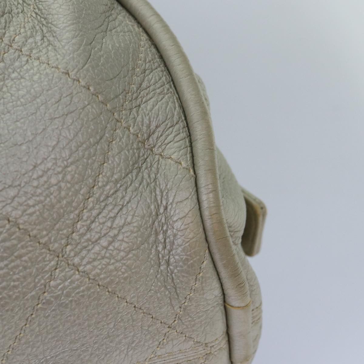 Chanel Matelassé Grey Leather Handbag (Pre-Owned) Size ONE SIZE - 16 Thumbnail
