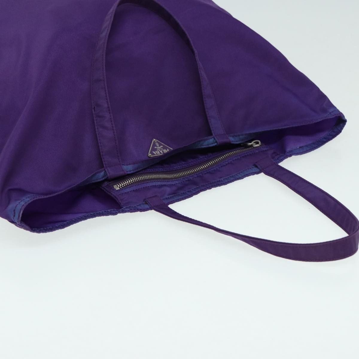 Prada Robot Purple Synthetic Tote Bag (Pre-Owned) Size ONE SIZE - 4 Thumbnail