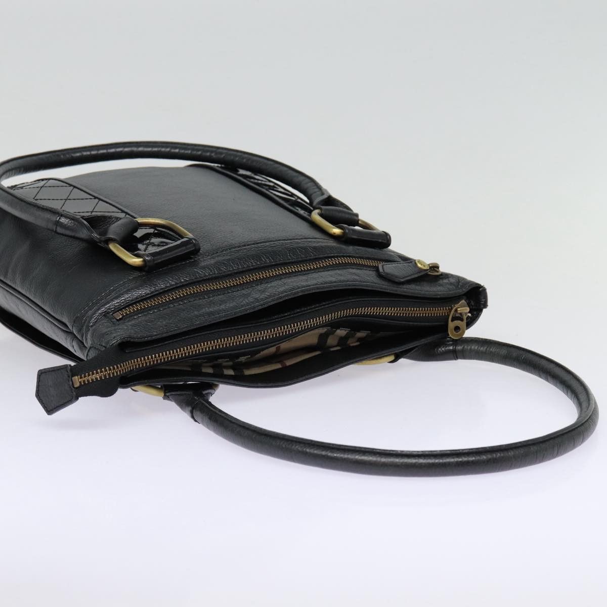 Burberry Black Leather Shoulder Bag (Pre-Owned) Size ONE SIZE - 9 Thumbnail