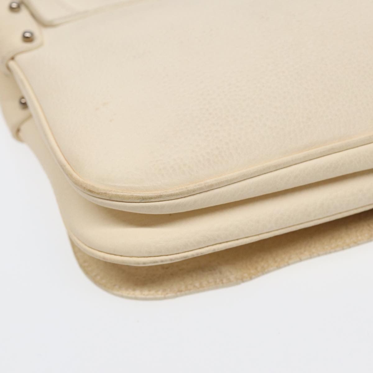 Salvatore Ferragamo Gancini Beige Leather Shoulder Bag (Pre-Owned) Size ONE SIZE - 15 Thumbnail