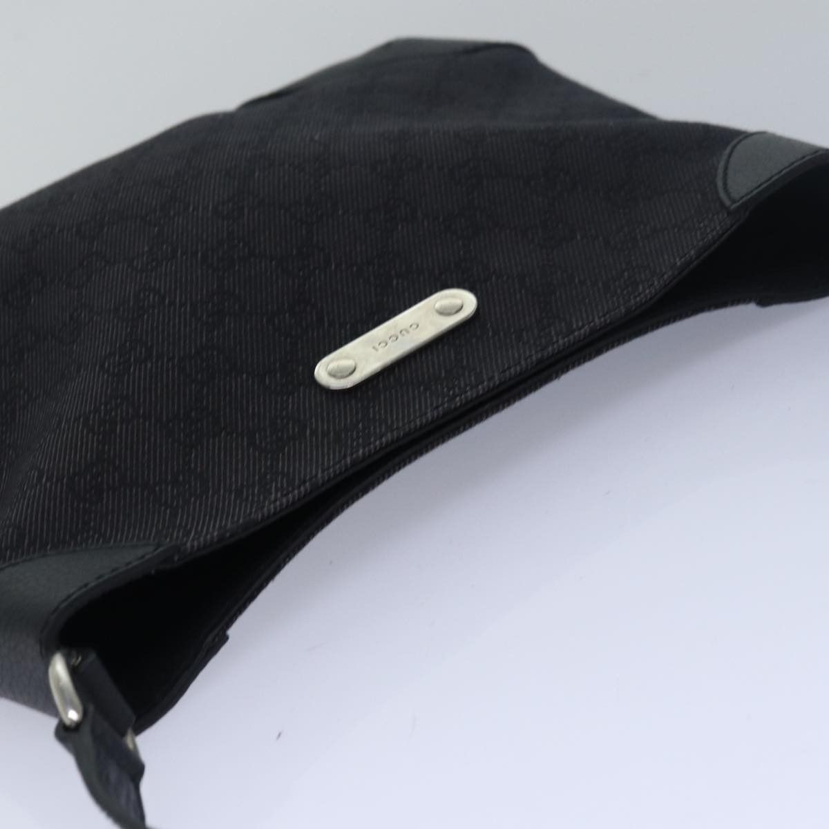 Gucci Gg Canvas Black Canvas Shoulder Bag (Pre-Owned) Size ONE SIZE - 11 Thumbnail