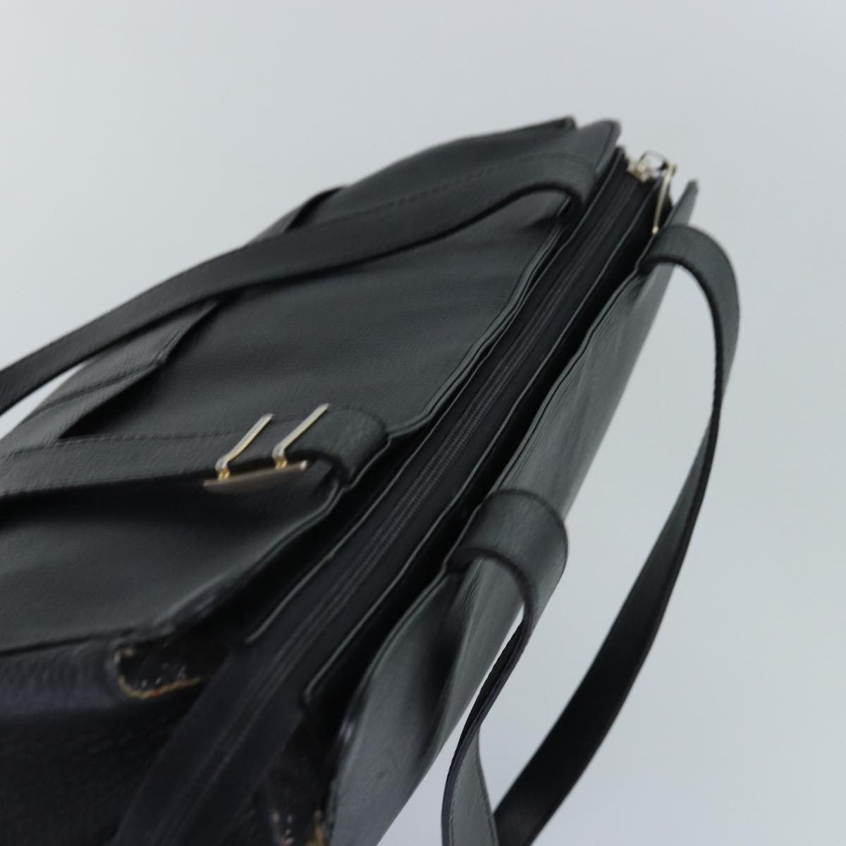 Burberry Black Leather Shoulder Bag (Pre-Owned) Size ONE SIZE - 9 Thumbnail