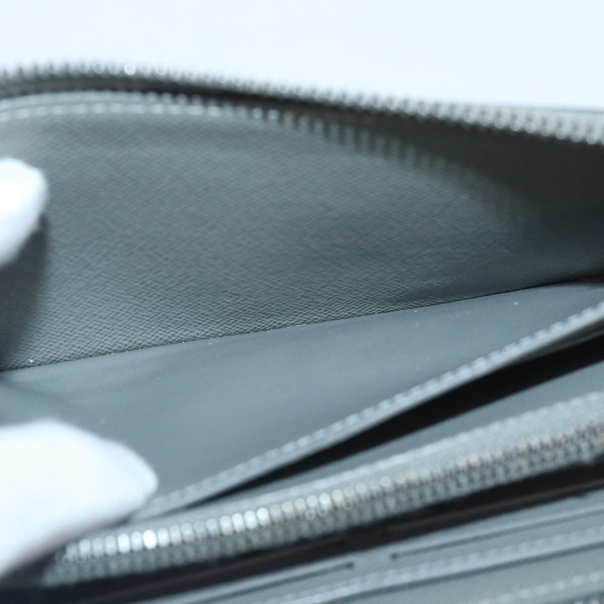Louis Vuitton Cosmos Grey Canvas Wallet (Pre-Owned) Size ONE SIZE - 18 Thumbnail