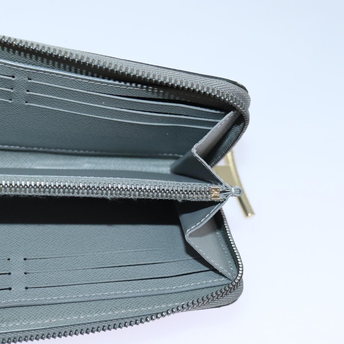 Louis Vuitton Cosmos Grey Canvas Wallet (Pre-Owned) Size ONE SIZE - 16 Thumbnail