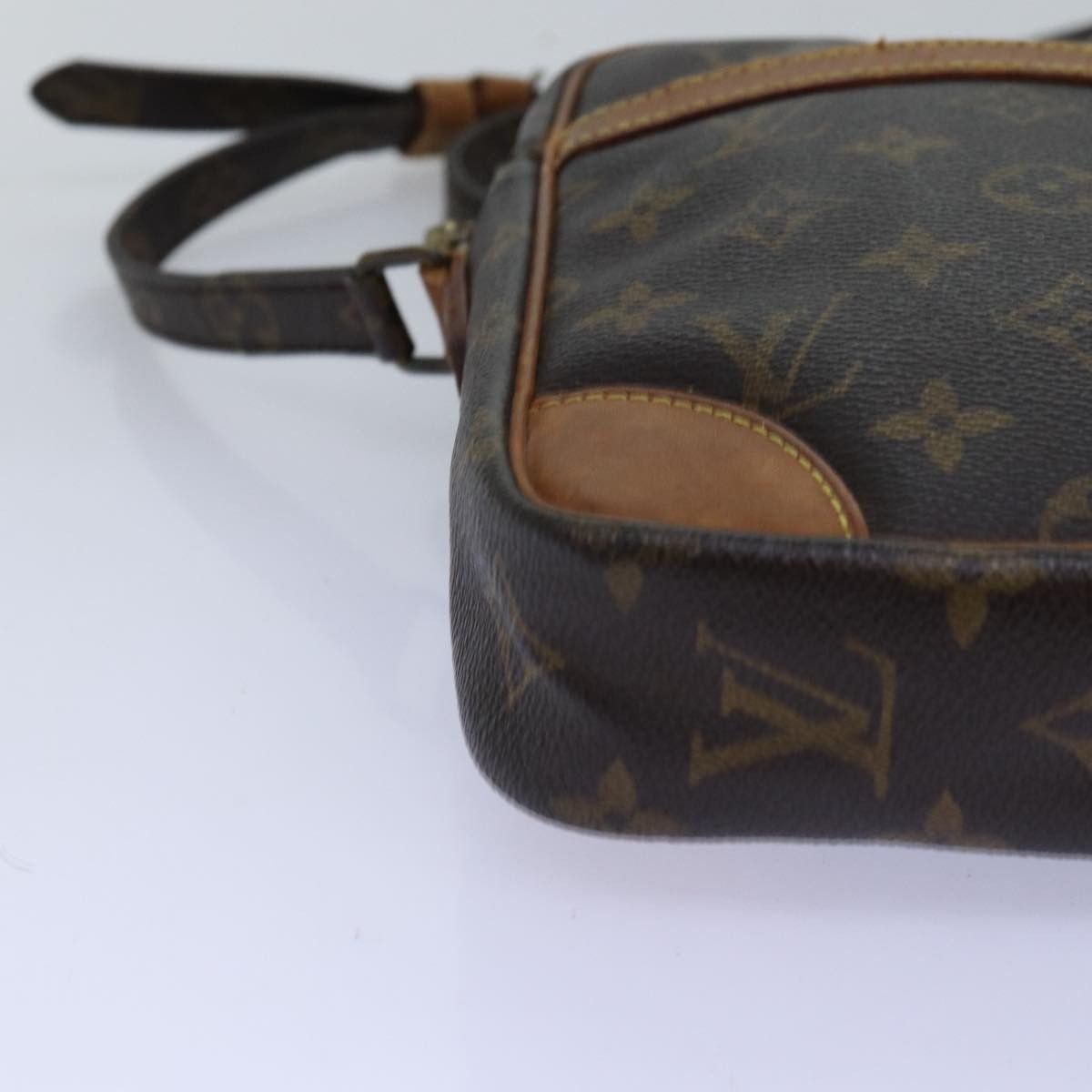 Louis Vuitton Danube Black Canvas Shoulder Bag (Pre-Owned) Size ONE SIZE - 15 Thumbnail