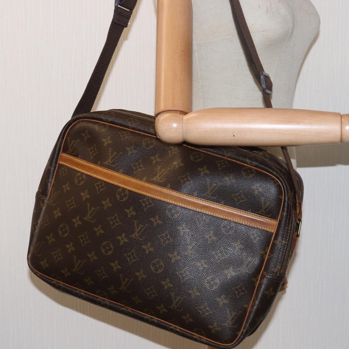 Louis Vuitton Reporter Brown Canvas Shoulder Bag (Pre-Owned) Size ONE SIZE - 7 Thumbnail