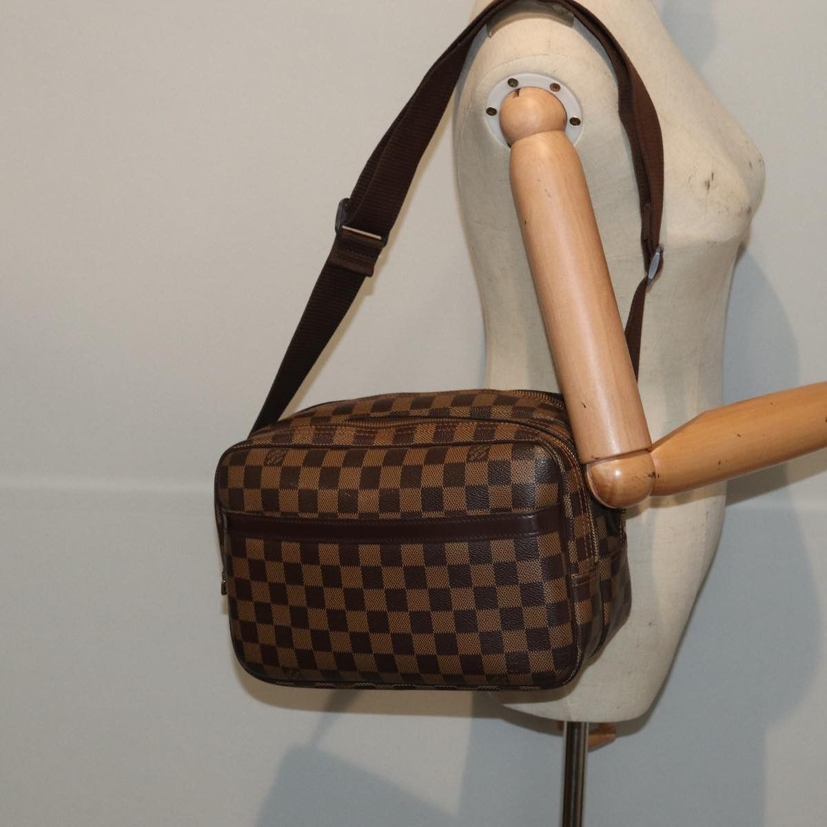 Louis Vuitton Reporter Brown Canvas Shoulder Bag (Pre-Owned) Size ONE SIZE - 7 Thumbnail