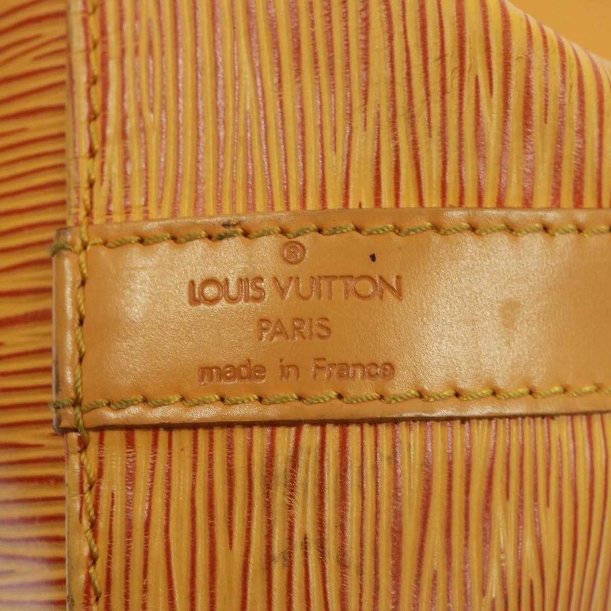 Louis Vuitton Noé Red Leather Shoulder Bag (Pre-Owned) Size ONE SIZE - 8 Thumbnail