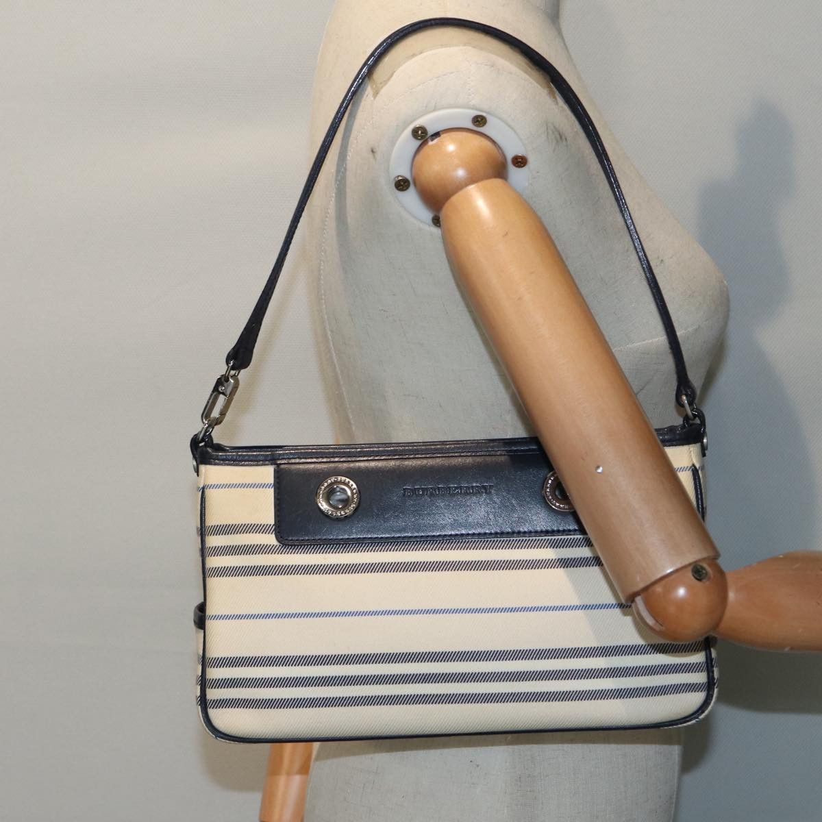 Burberry Beige Canvas Shoulder Bag (Pre-Owned) Size ONE SIZE - 11 Thumbnail