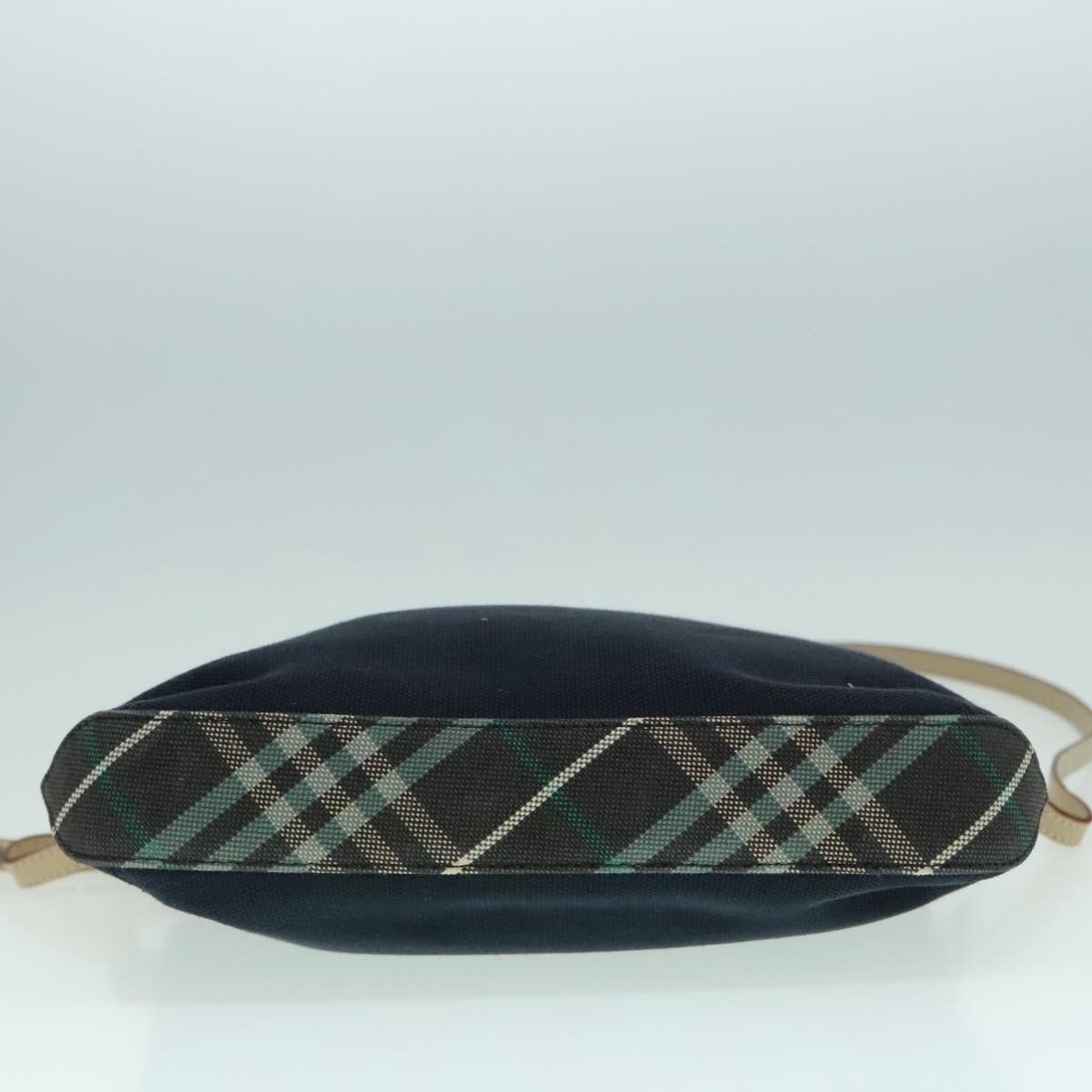 Burberry Nova Check Navy Canvas Shoulder Bag (Pre-Owned) Size ONE SIZE - 18 Thumbnail