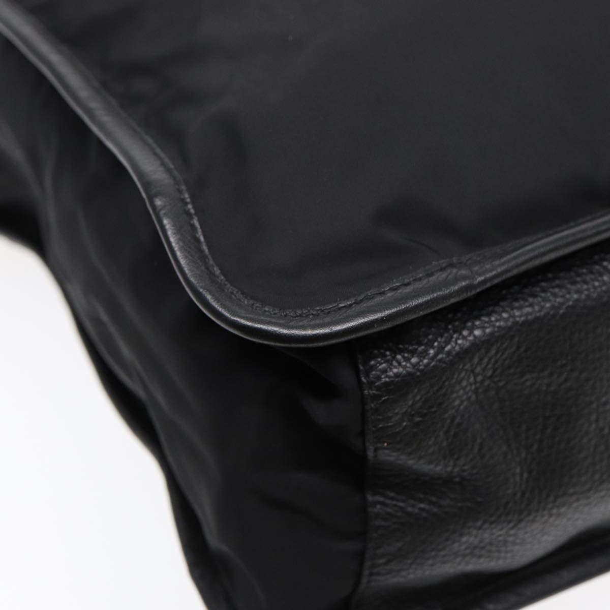 Givenchy Black Synthetic Handbag (Pre-Owned) Size ONE SIZE - 19 Thumbnail