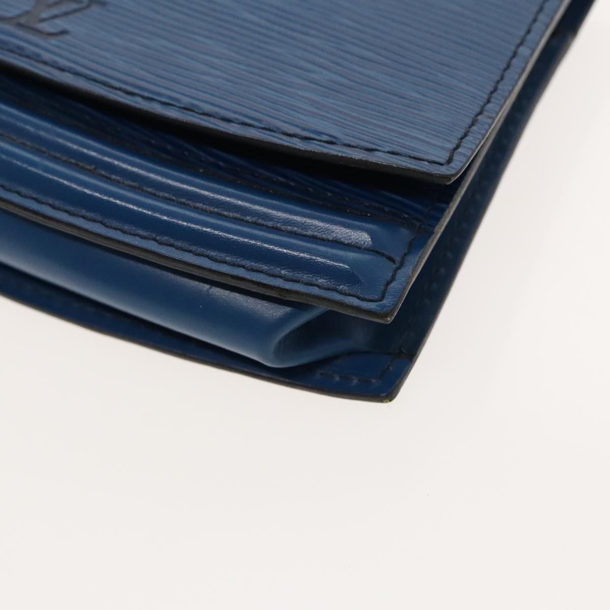 Louis Vuitton Blue Leather Clutch Bag (Pre-Owned) Size ONE SIZE - 5 Thumbnail