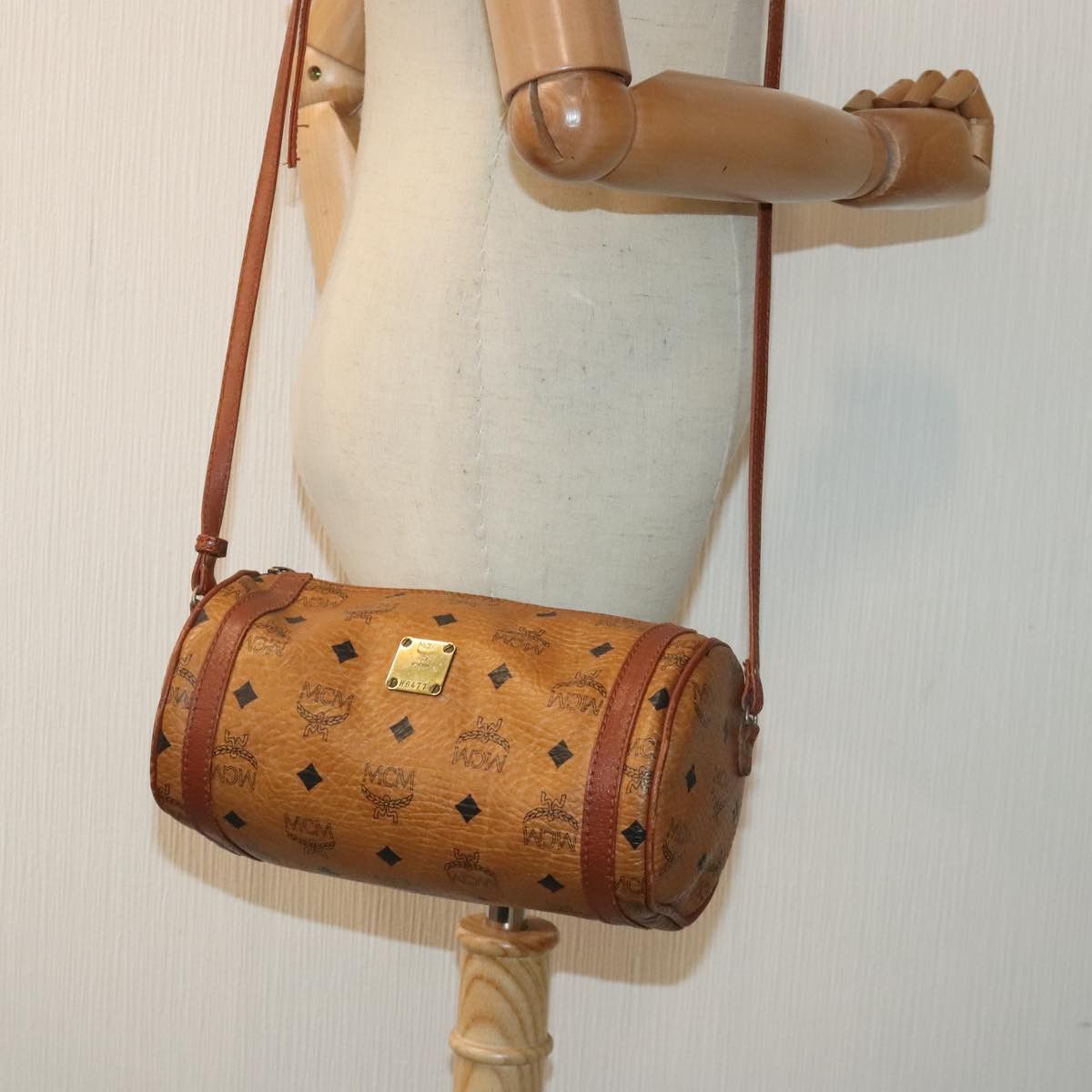MCM Visetos Brown Canvas Shoulder Bag (Pre-Owned) Size ONE SIZE - 15 Thumbnail