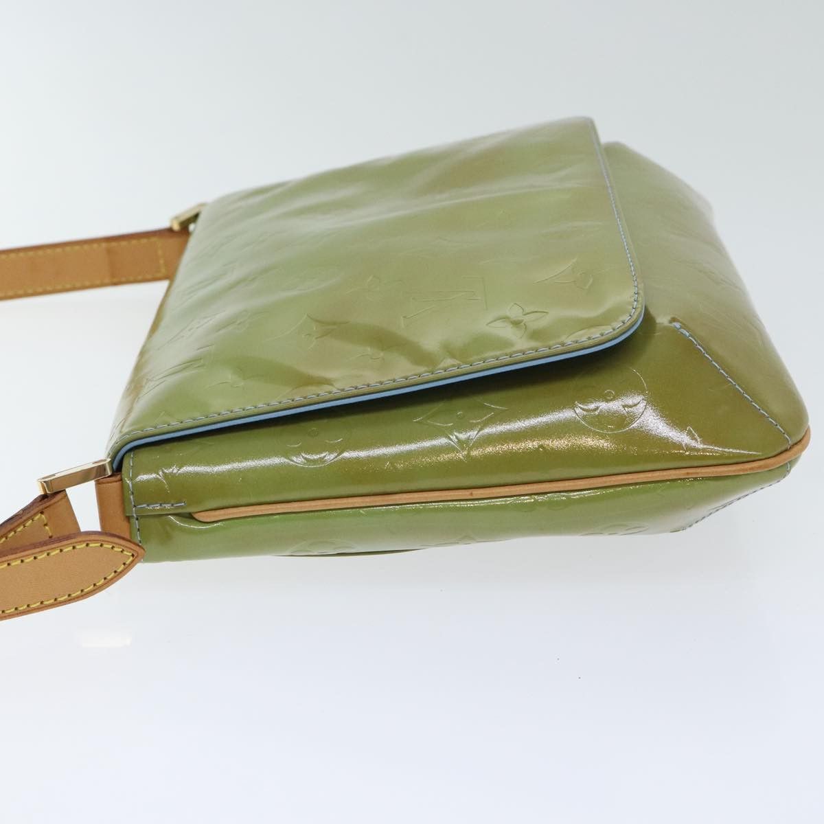Louis Vuitton Thompson Street Green Patent Leather Shoulder Bag Size ONE SIZE - 3 Thumbnail