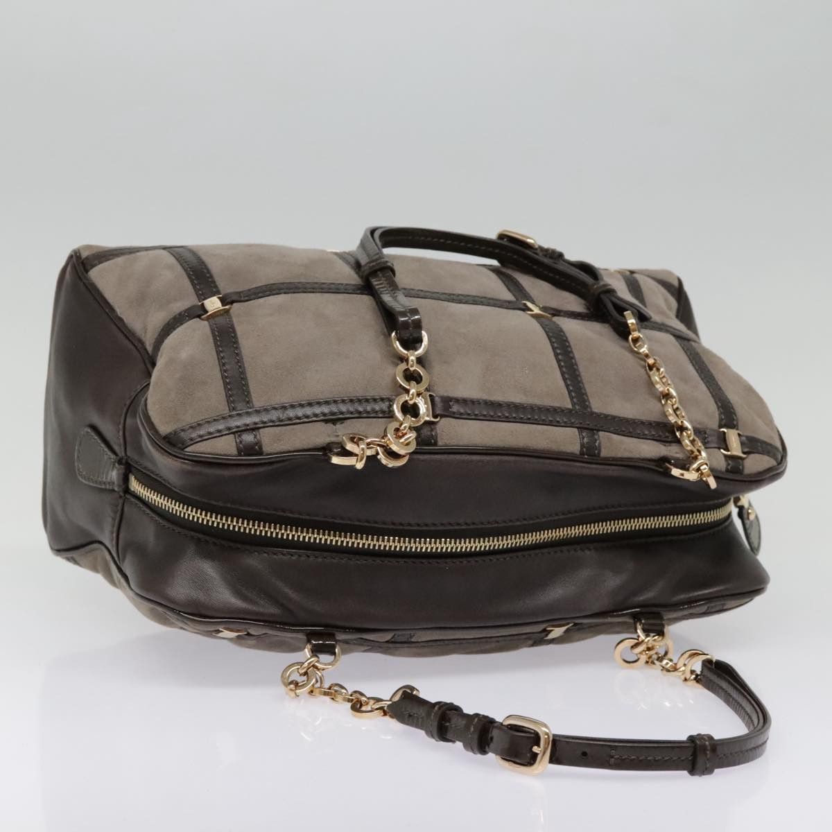 Salvatore Ferragamo Grey Suede Shoulder Bag (Pre-Owned) Size ONE SIZE - 17 Thumbnail