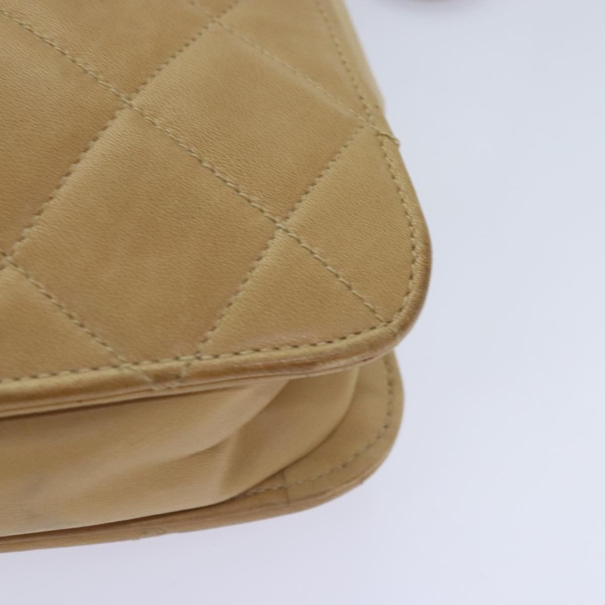 Chanel Camera Beige Leather Shoulder Bag (Pre-Owned) Size ONE SIZE - 10 Thumbnail
