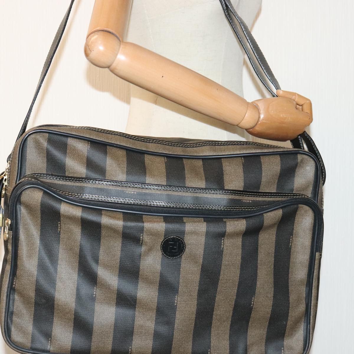 Fendi Pecan Brown Canvas Shoulder Bag (Pre-Owned) Size ONE SIZE - 11 Thumbnail