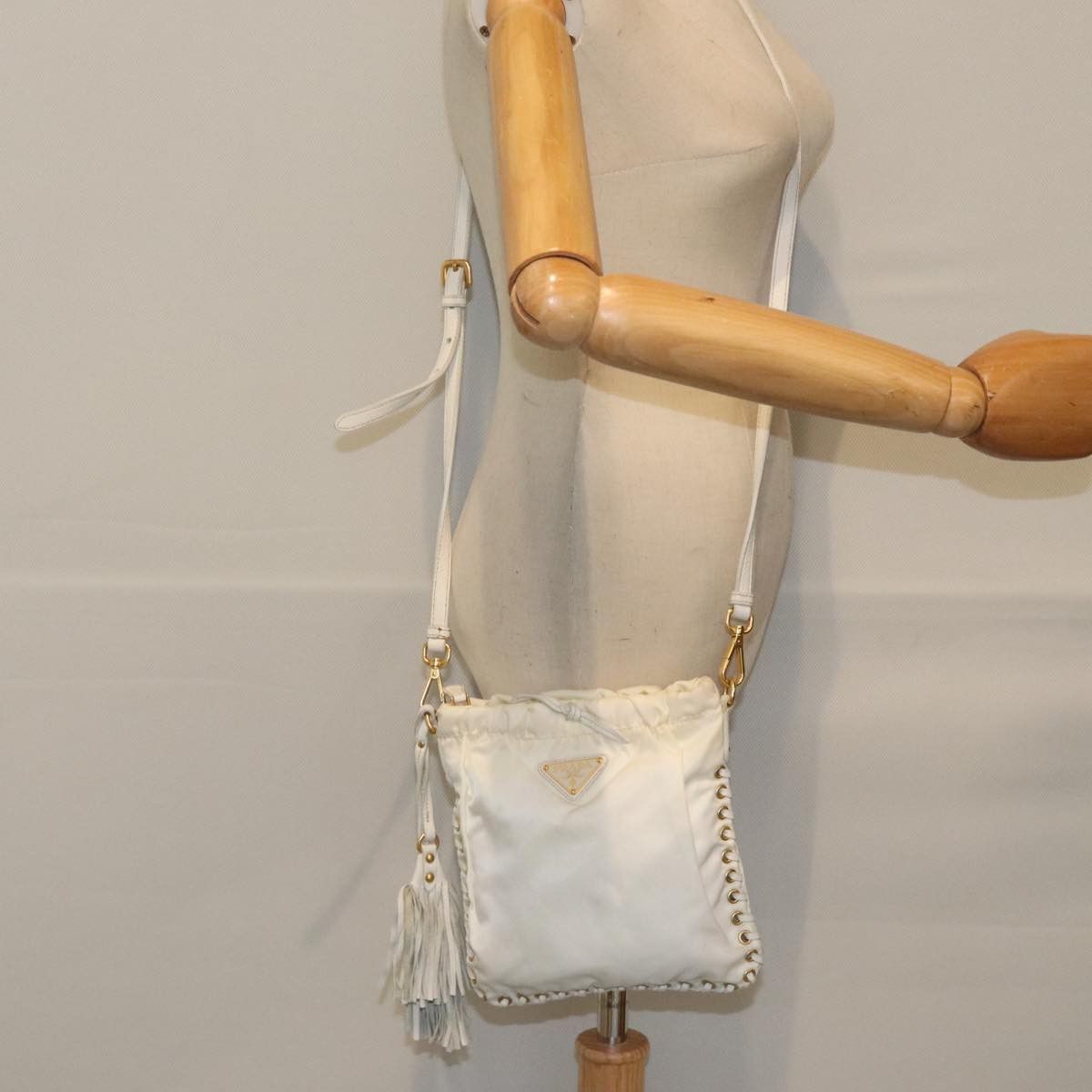 Prada White Synthetic Shoulder Bag (Pre-Owned) Size ONE SIZE - 14 Thumbnail