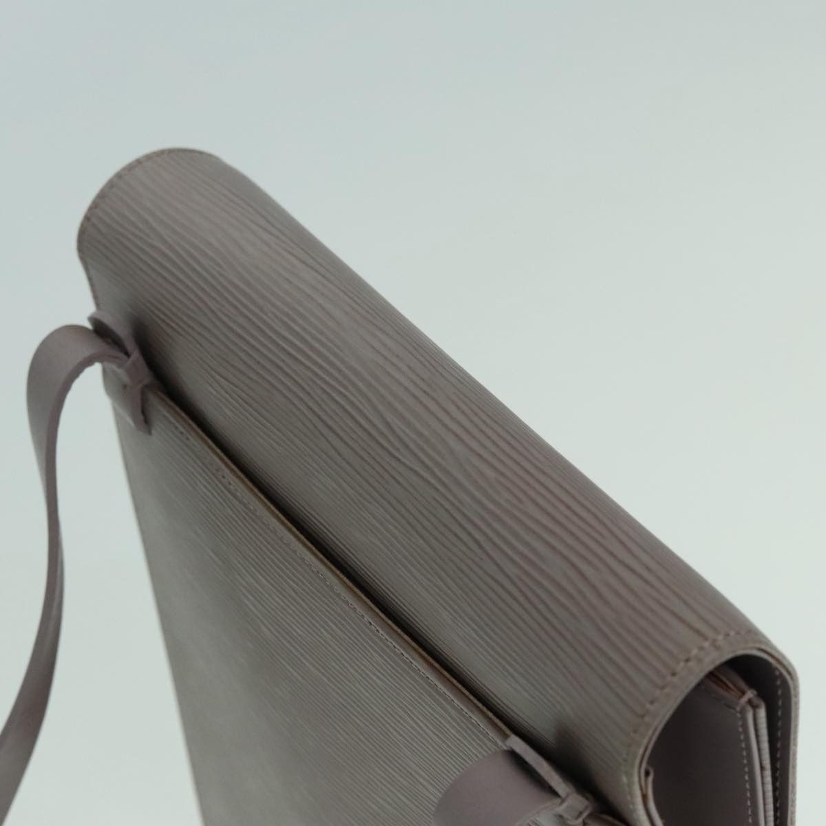 Louis Vuitton Ramatuelle Brown Leather Shoulder Bag (Pre-Owned) Size ONE SIZE - 12 Thumbnail
