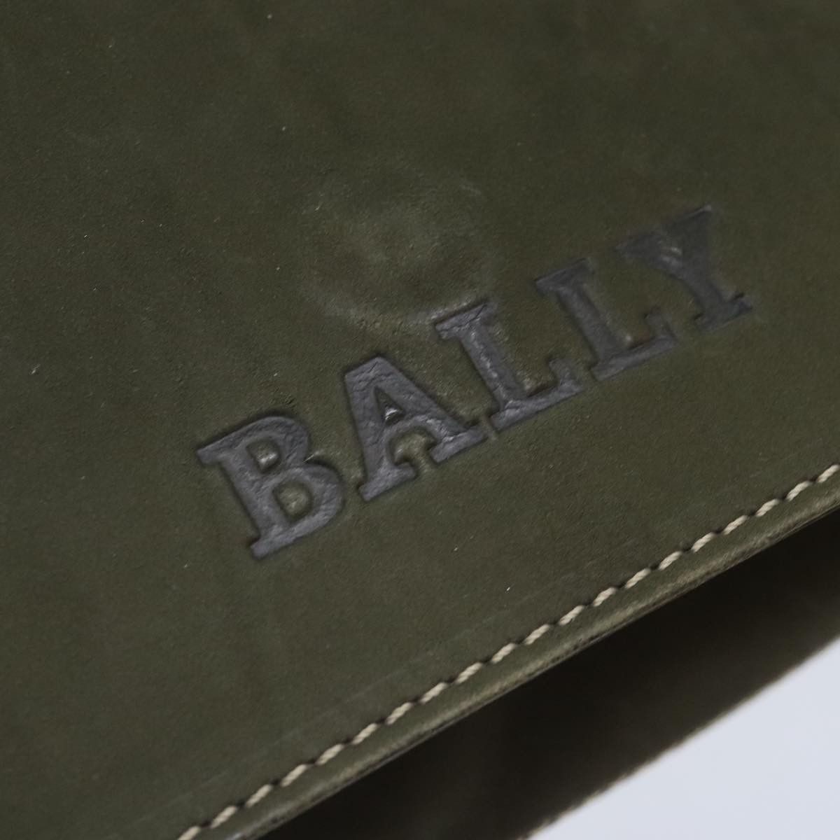 Bally Khaki Suede Shoulder Bag (Pre-Owned) Size ONE SIZE - 17 Thumbnail