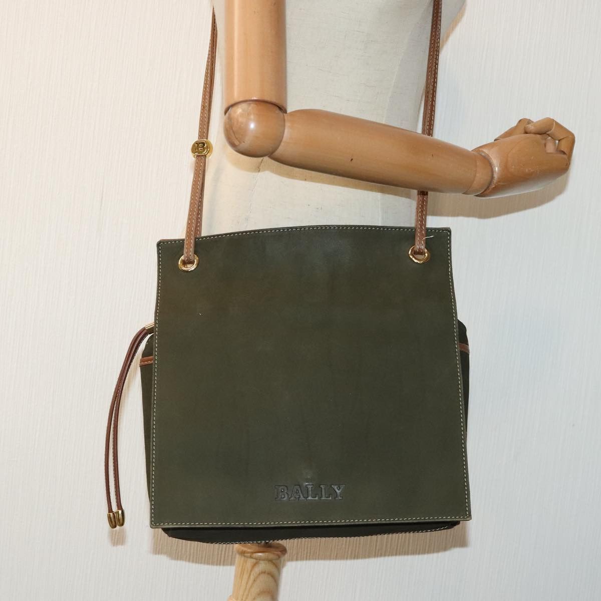 Bally Khaki Suede Shoulder Bag (Pre-Owned) Size ONE SIZE - 13 Thumbnail
