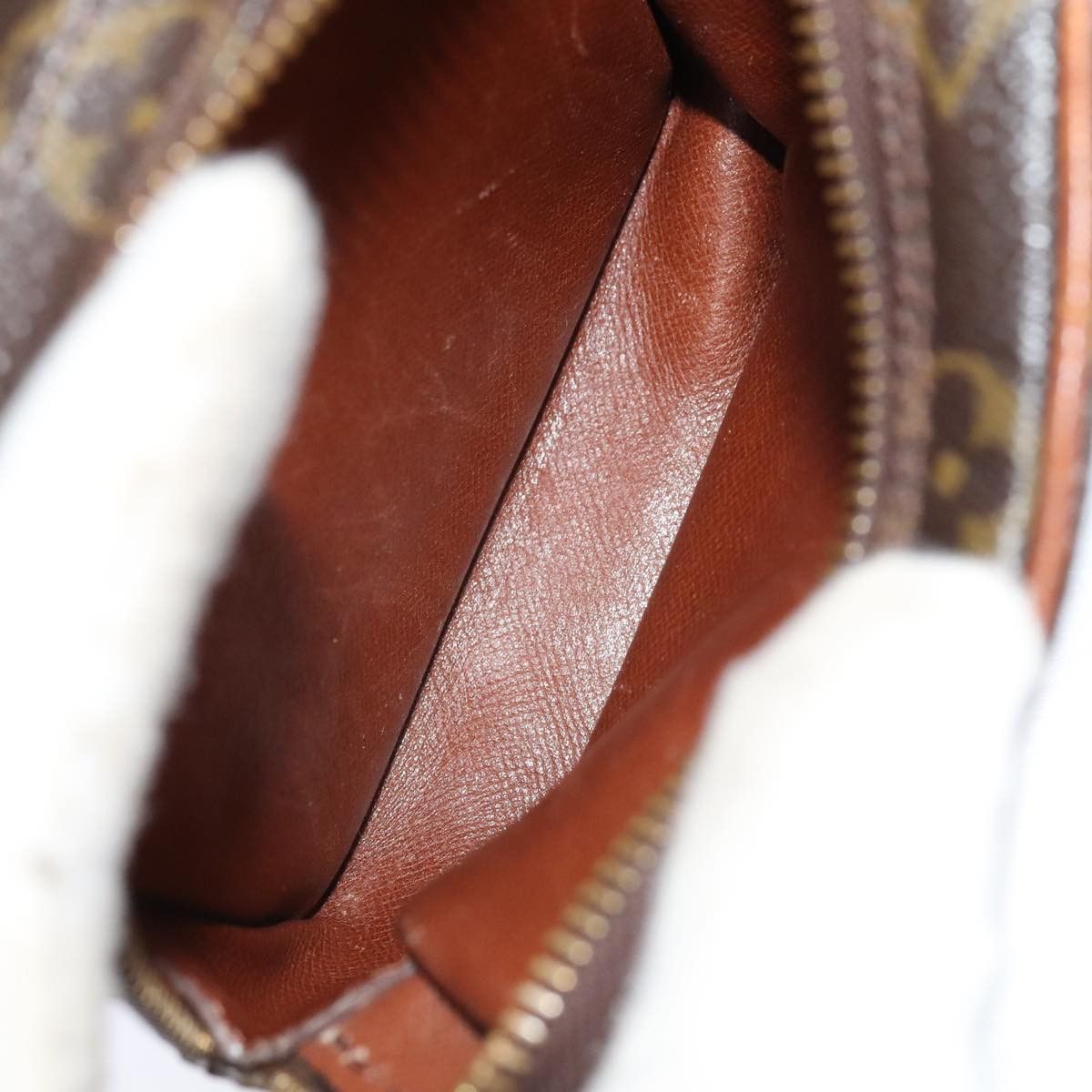 Louis Vuitton Amazon Brown Canvas Shoulder Bag (Pre-Owned) Size ONE SIZE - 8 Thumbnail