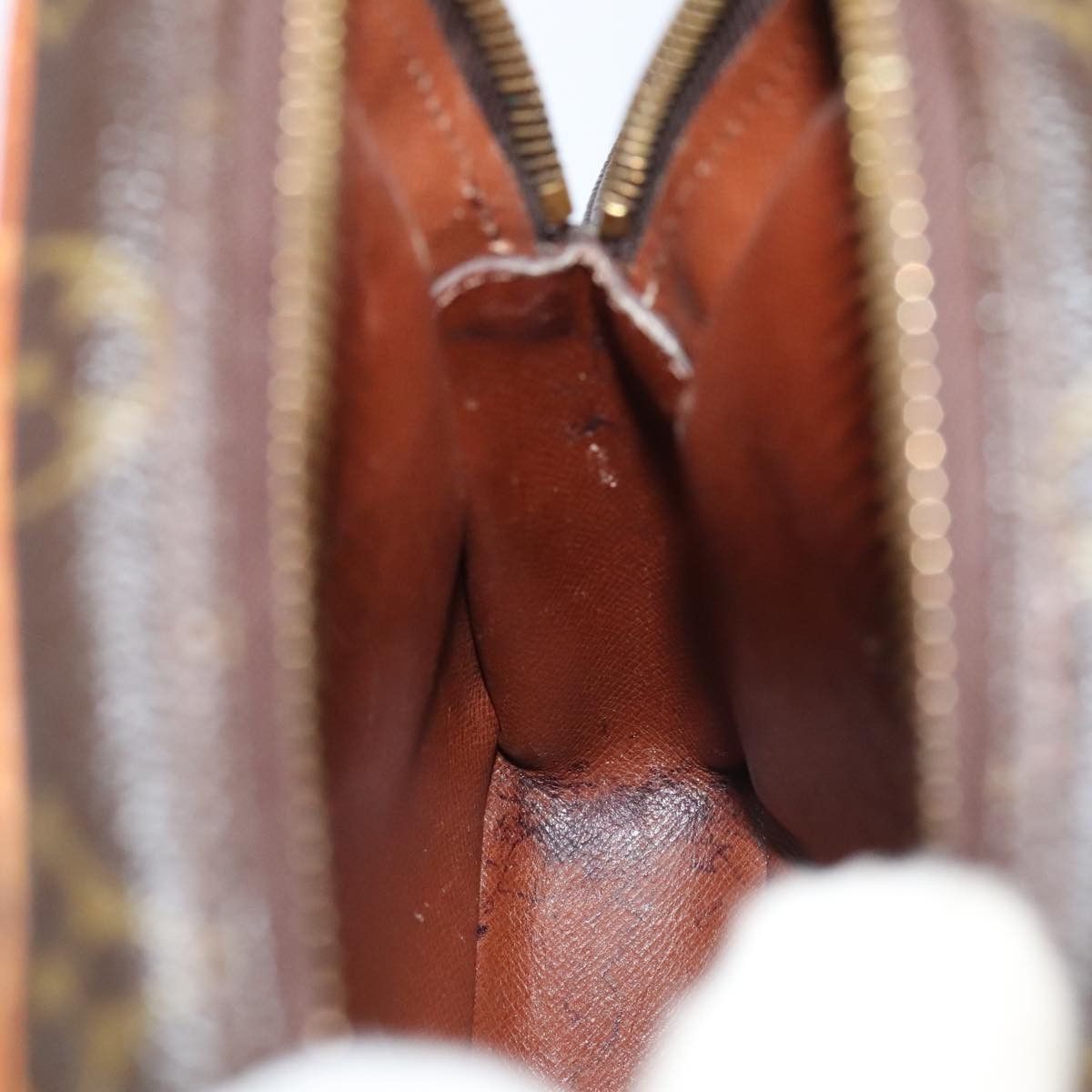 Louis Vuitton Amazon Brown Canvas Shoulder Bag (Pre-Owned) Size ONE SIZE - 20 Thumbnail
