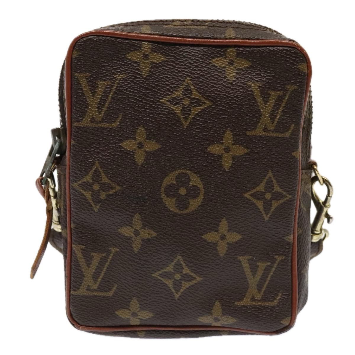 Louis Vuitton Danube Black Canvas Shoulder Bag (Pre-Owned) Size ONE SIZE - 16 Thumbnail