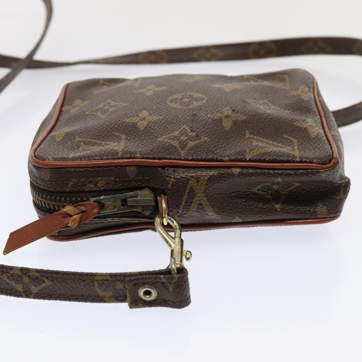 Louis Vuitton Danube Black Canvas Shoulder Bag (Pre-Owned) Size ONE SIZE - 4 Thumbnail