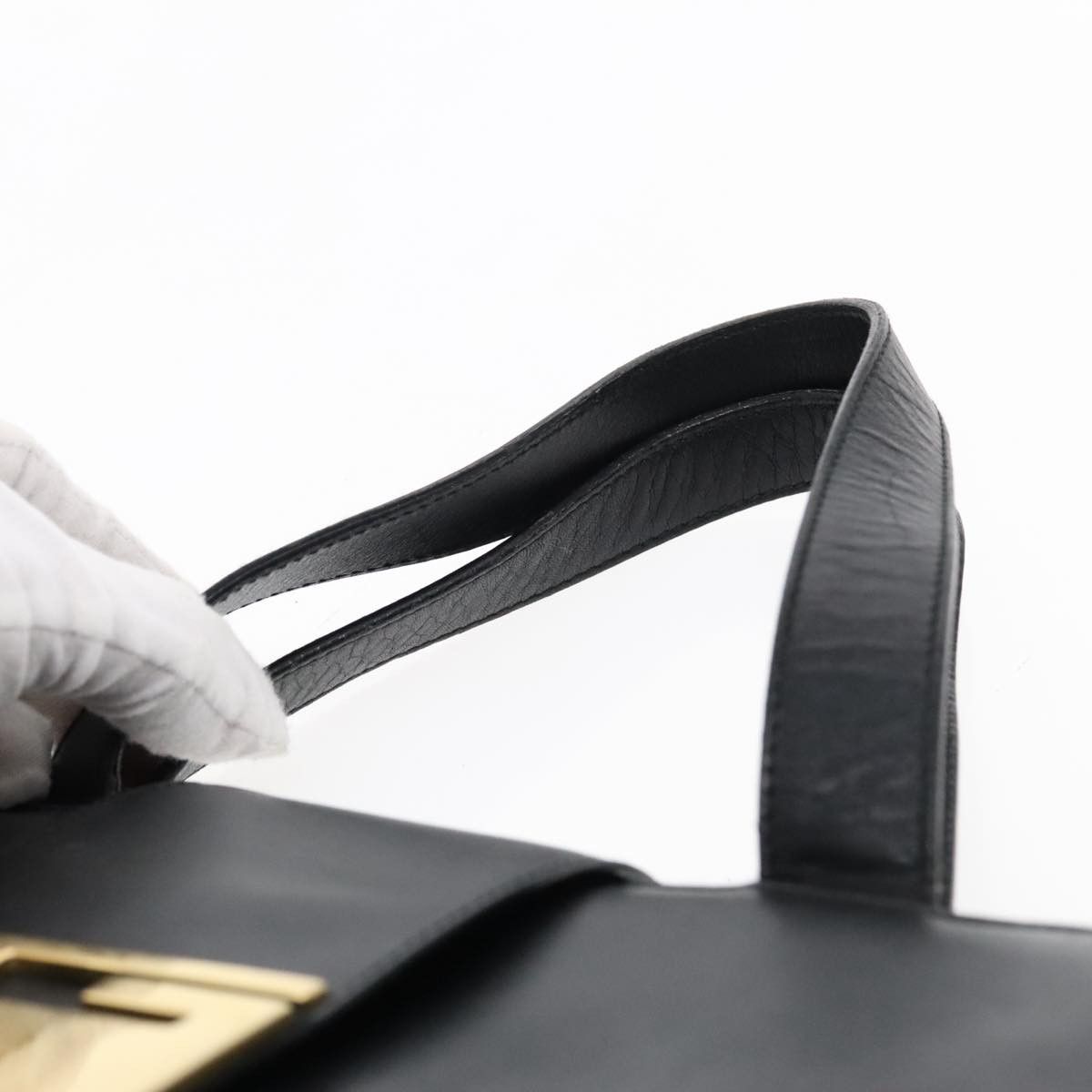 Gucci Black Leather Handbag (Pre-Owned) Size ONE SIZE - 4 Thumbnail