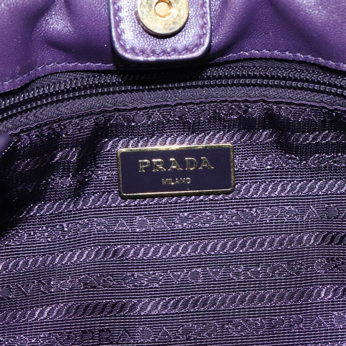 Prada Purple Synthetic Handbag (Pre-Owned) Size ONE SIZE - 7 Thumbnail