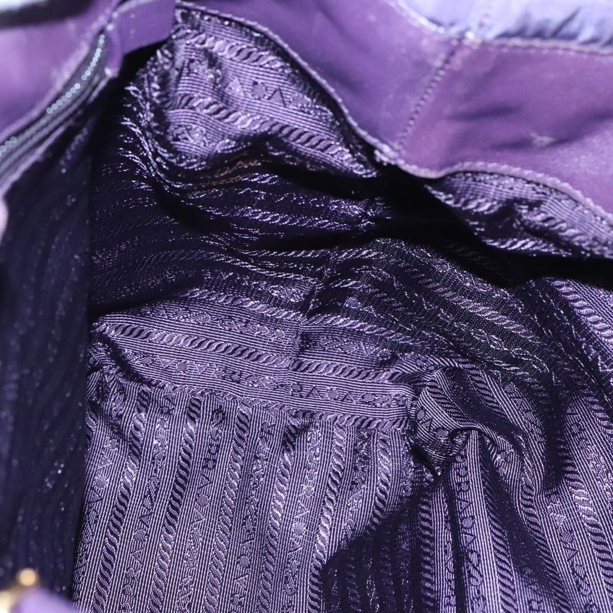 Prada Purple Synthetic Handbag (Pre-Owned) Size ONE SIZE - 20 Thumbnail