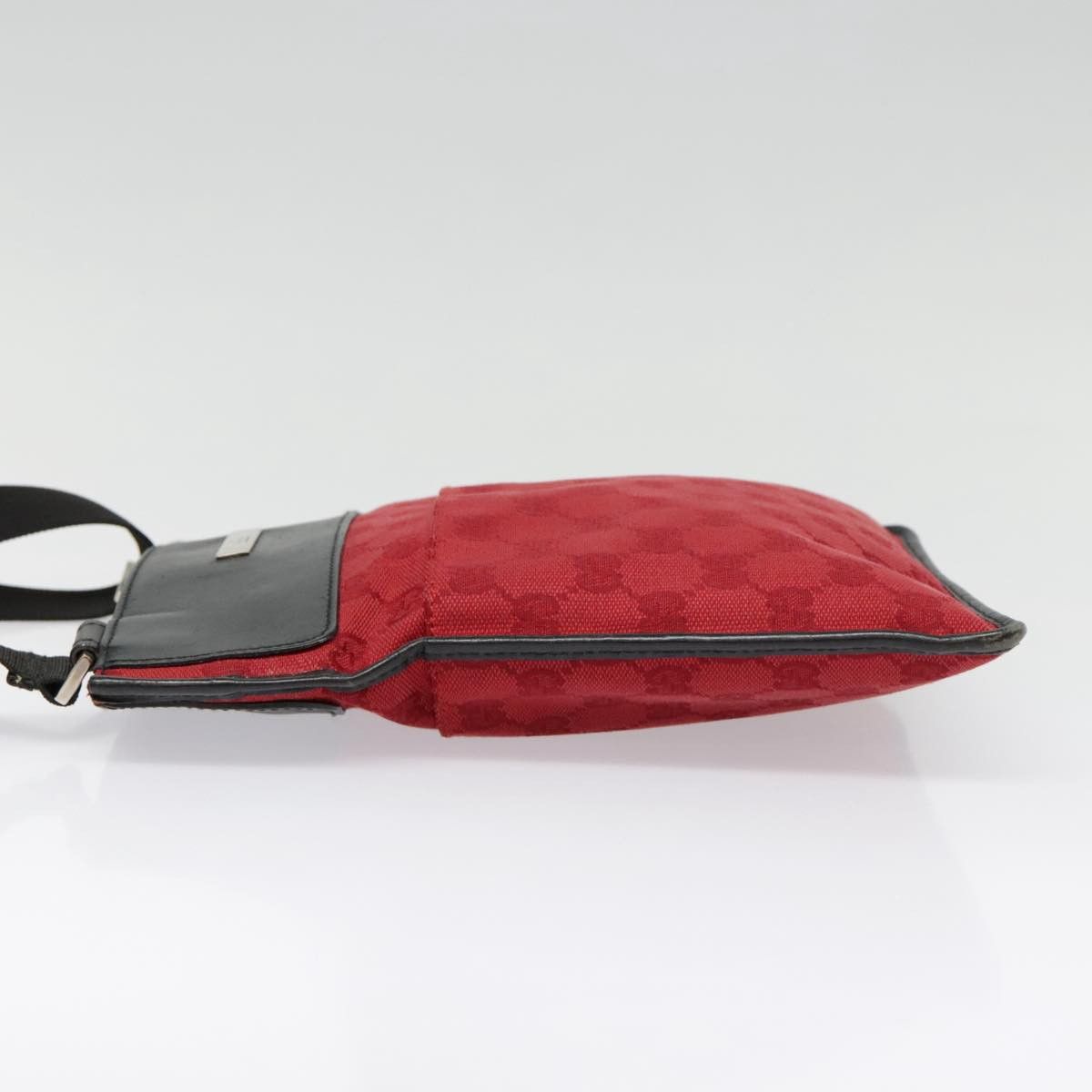 Gucci Red Canvas Shoulder Bag (Pre-Owned) Size ONE SIZE - 3 Thumbnail