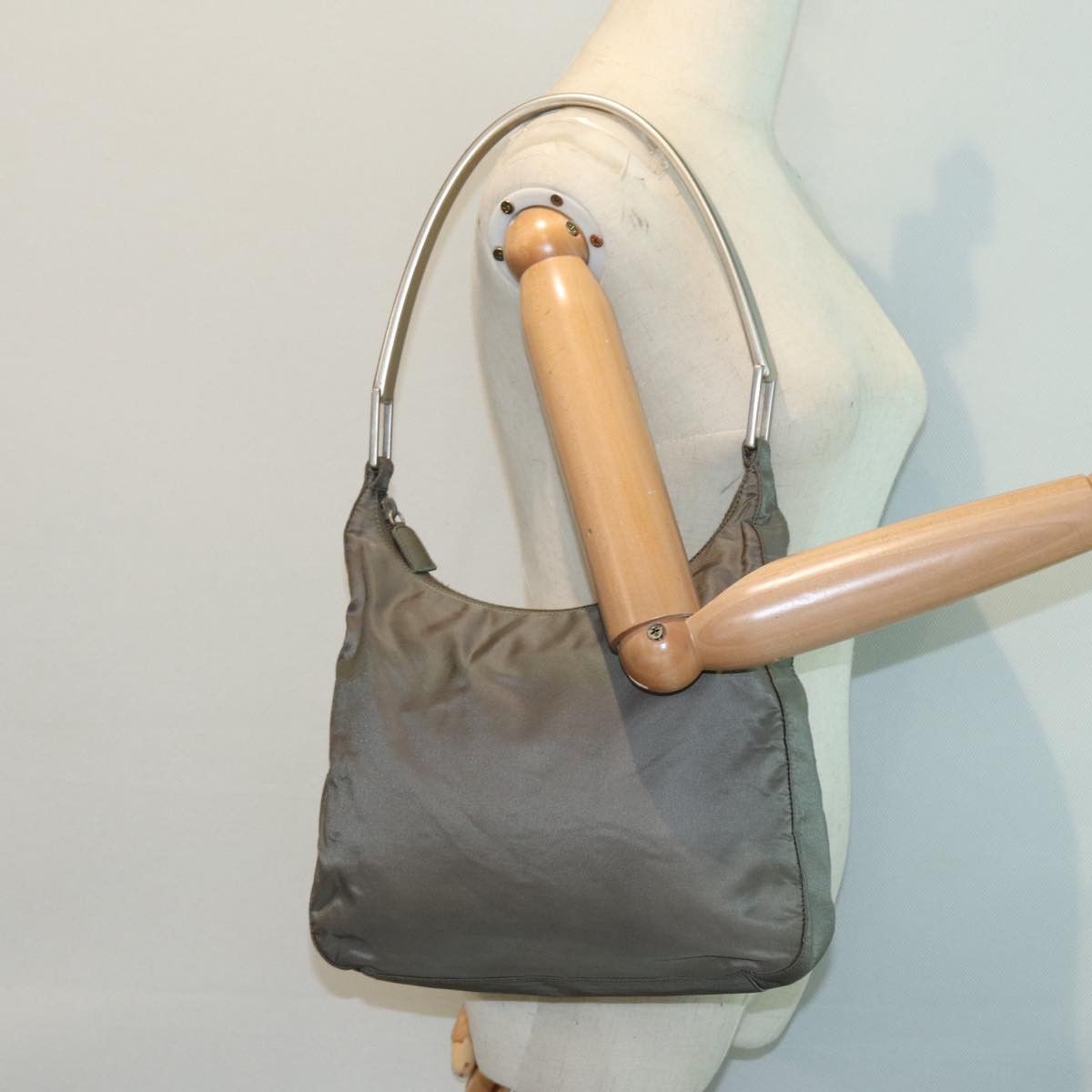 Prada Grey Synthetic Shoulder Bag (Pre-Owned) Size ONE SIZE - 11 Thumbnail