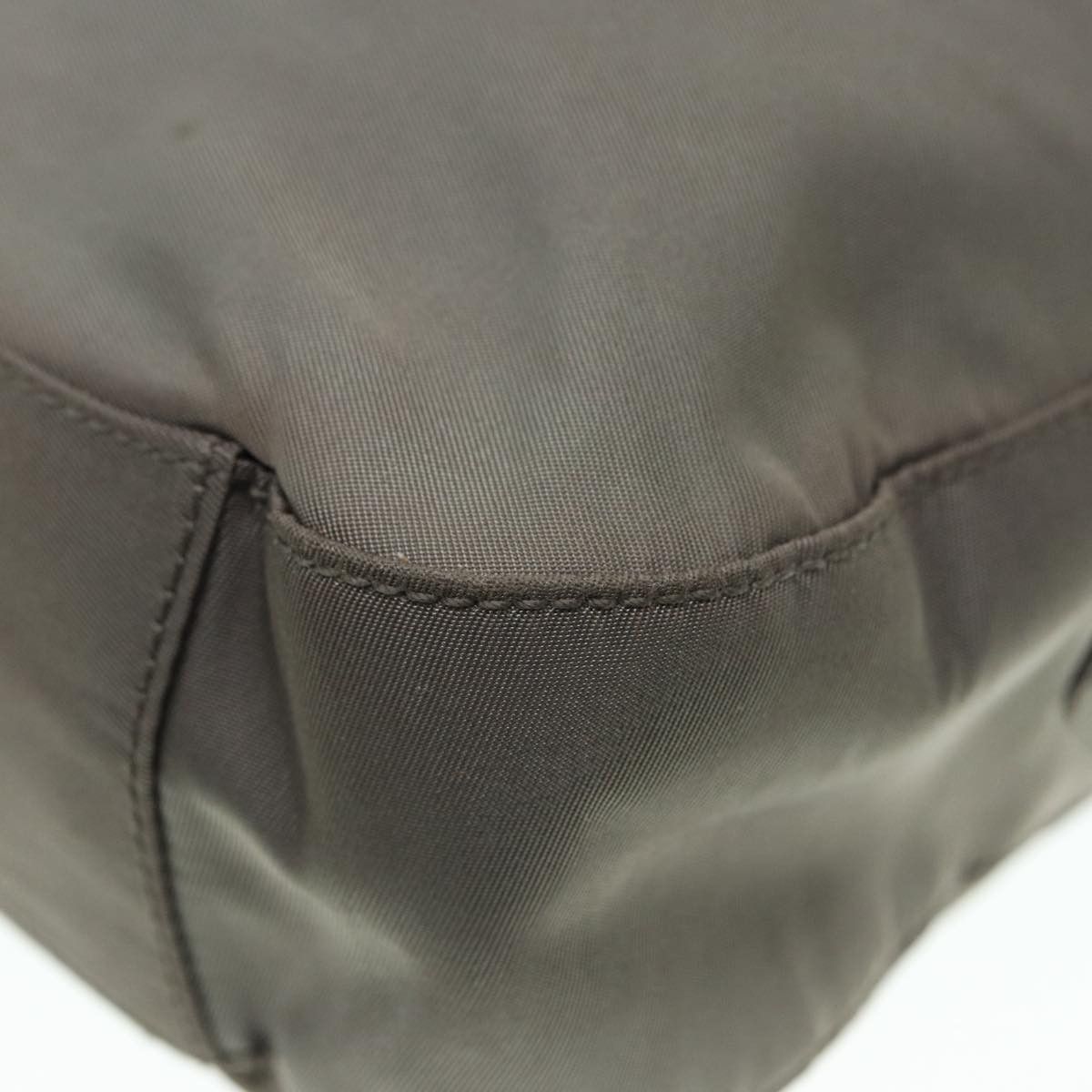 Prada Grey Synthetic Shoulder Bag (Pre-Owned) Size ONE SIZE - 17 Thumbnail