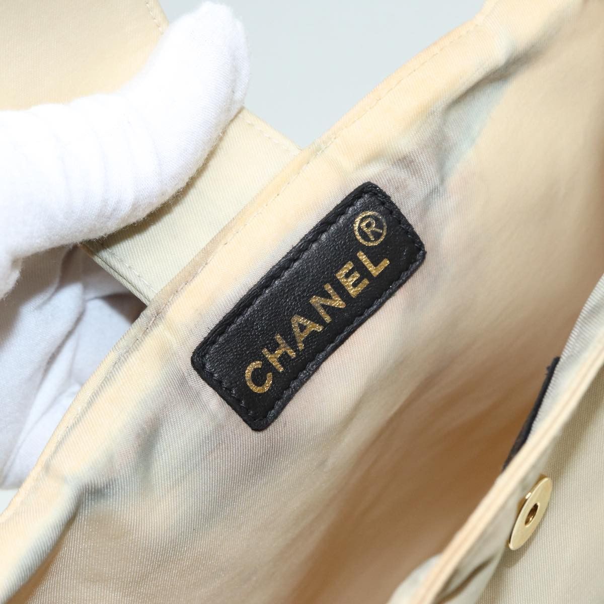 Chanel Coco Mark Beige Synthetic Handbag (Pre-Owned) Size ONE SIZE - 13 Thumbnail