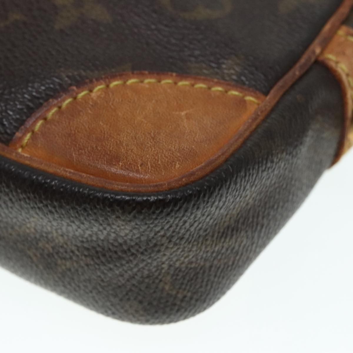 Louis Vuitton Marly Dragonne Brown Canvas Clutch Bag (Pre-Owned) Size ONE SIZE - 15 Thumbnail