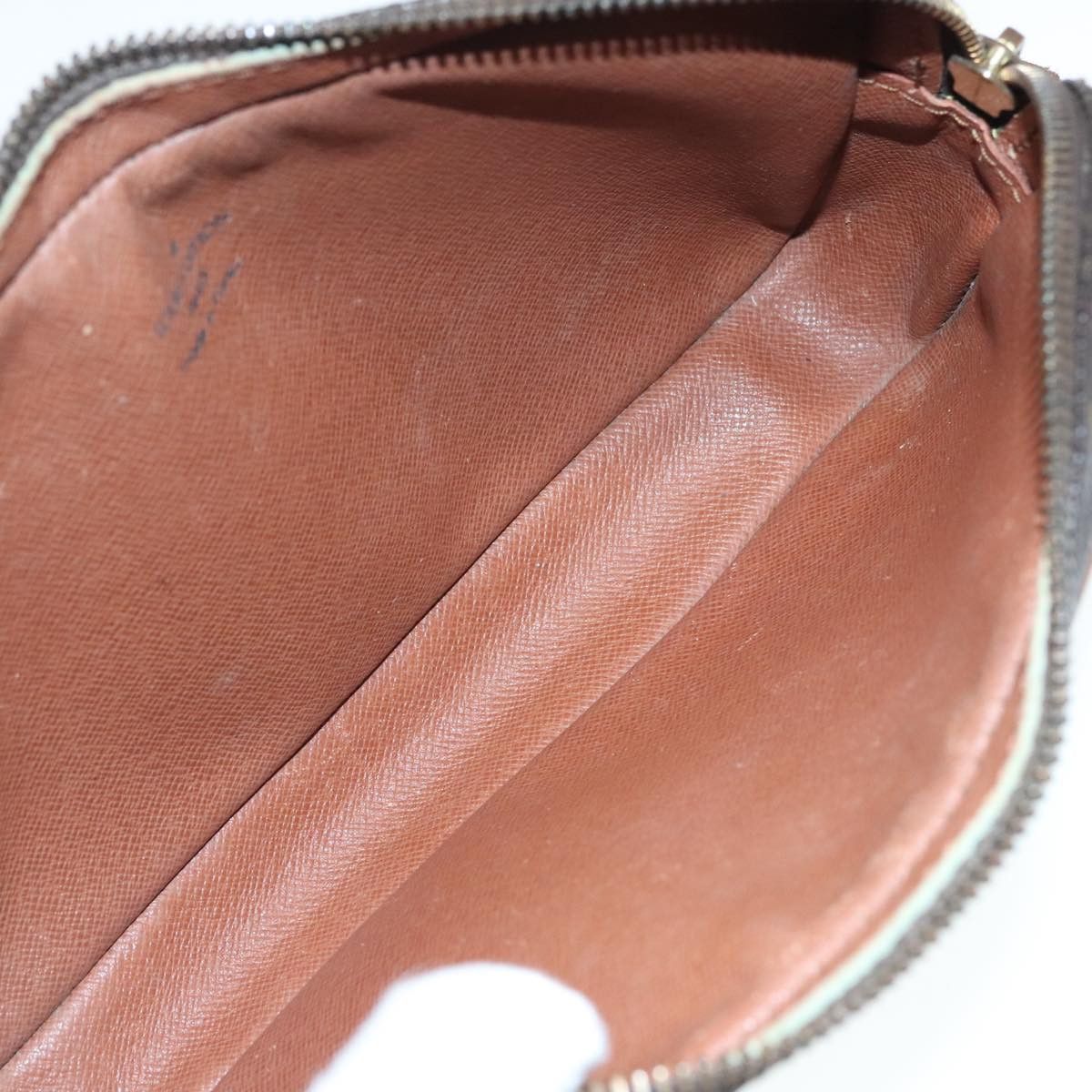 Louis Vuitton Marly Dragonne Brown Canvas Clutch Bag (Pre-Owned) Size ONE SIZE - 8 Thumbnail