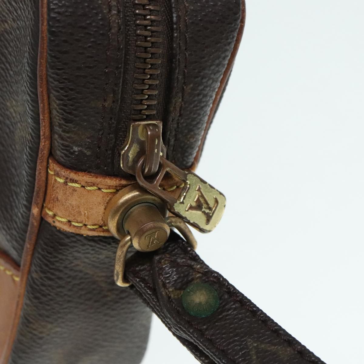 Louis Vuitton Marly Dragonne Brown Canvas Clutch Bag (Pre-Owned) Size ONE SIZE - 7 Thumbnail