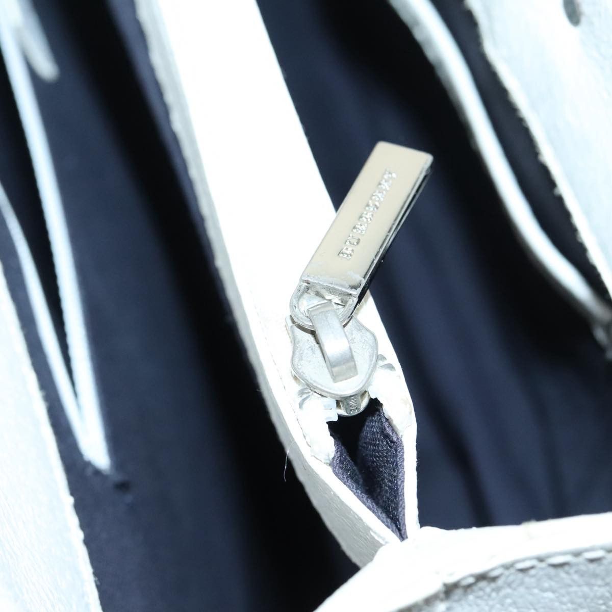 Burberry White Canvas Handbag (Pre-Owned) Size ONE SIZE - 11 Thumbnail