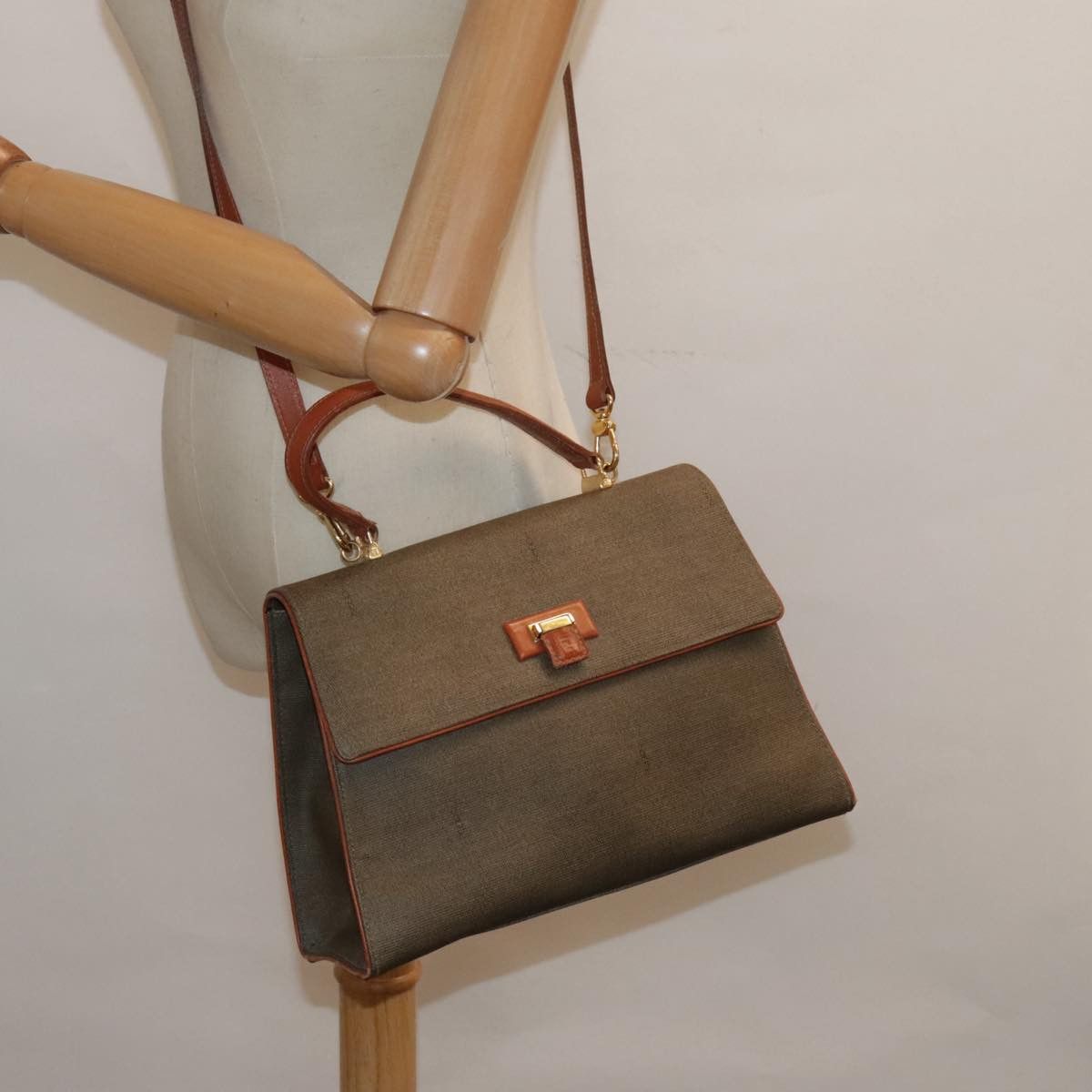 Fendi Brown Leather Handbag (Pre-Owned) Size ONE SIZE - 11 Thumbnail