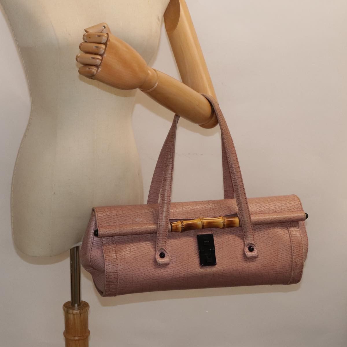 Gucci Bamboo Pink Leather Handbag (Pre-Owned) Size ONE SIZE - 10 Thumbnail