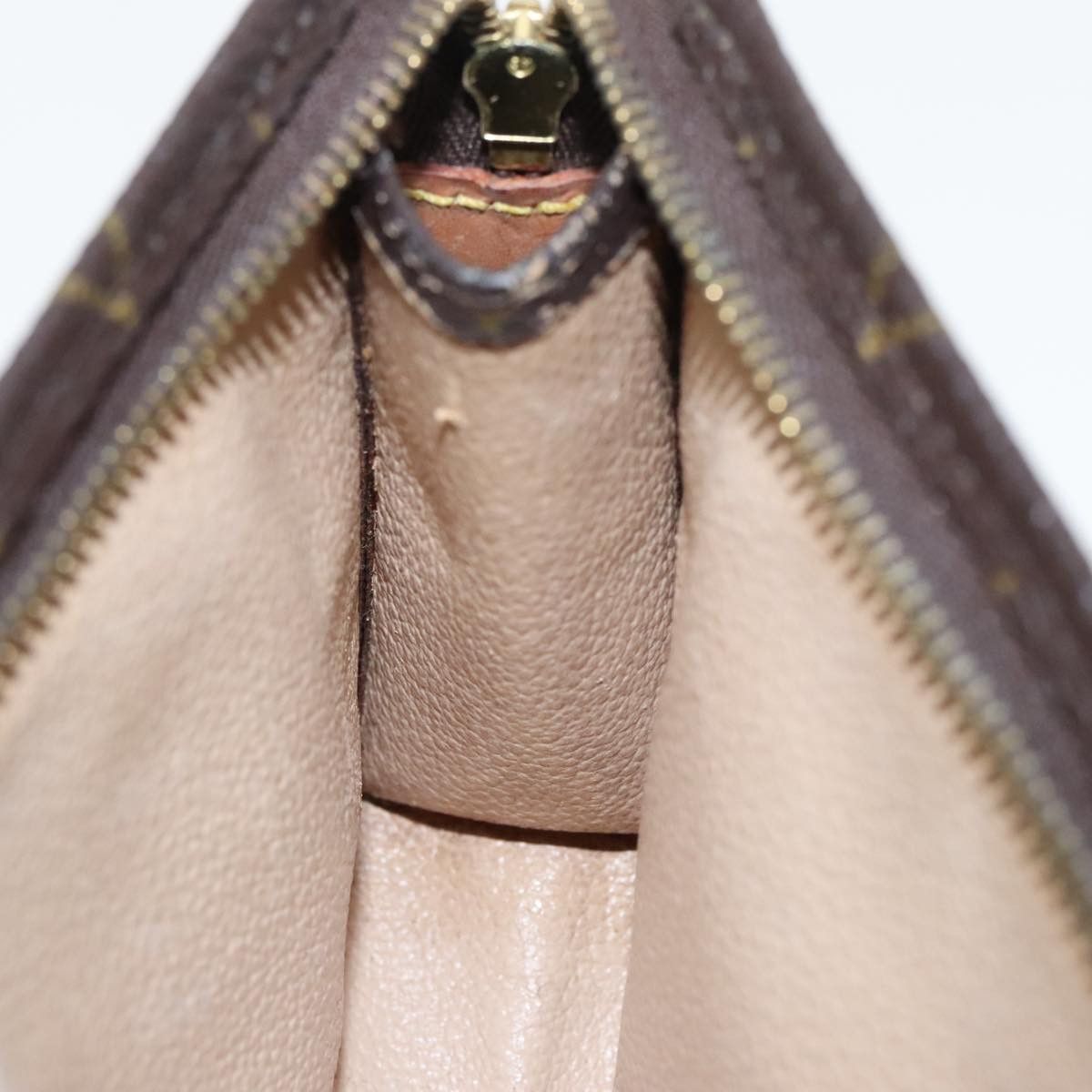 Louis Vuitton Poche Toilette 15 Brown Canvas Clutch Bag (Pre-Owned) Size ONE SIZE - 11 Thumbnail