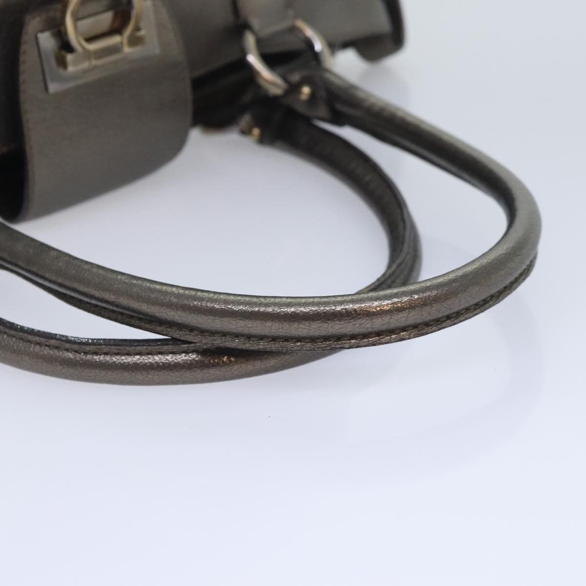 Salvatore Ferragamo Gancini Gold Leather Handbag (Pre-Owned) Size ONE SIZE - 4 Thumbnail