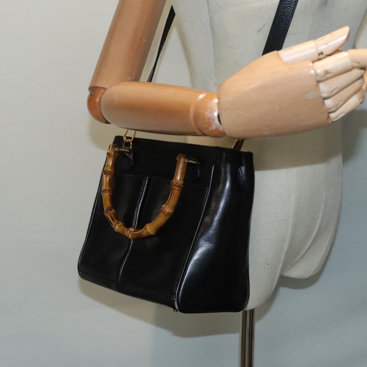 Gucci Bamboo Black Leather Handbag (Pre-Owned) Size ONE SIZE - 16 Thumbnail