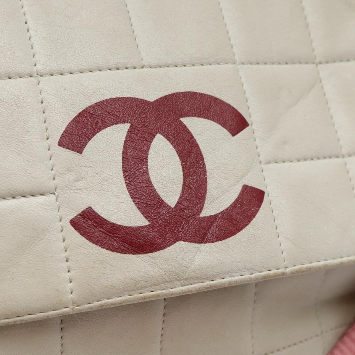 Chanel Chocolate Bar White Leather Shoulder Bag (Pre-Owned) Size ONE SIZE - 19 Thumbnail