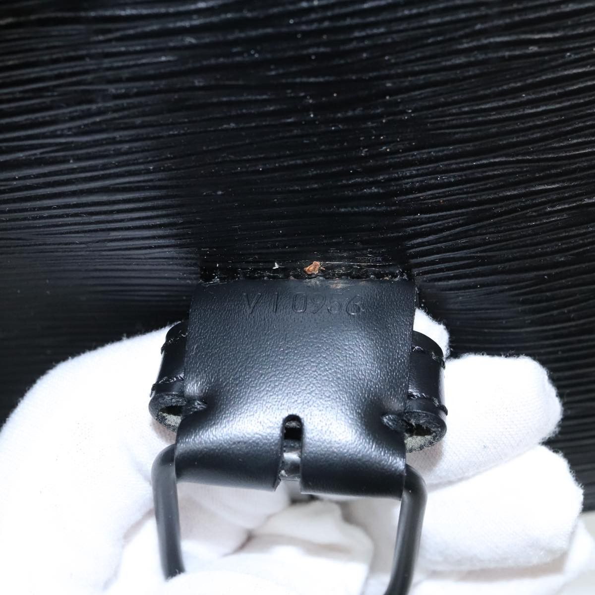 Louis Vuitton Sac A Dos Black Leather Shoulder Bag (Pre-Owned) Size ONE SIZE - 12 Thumbnail